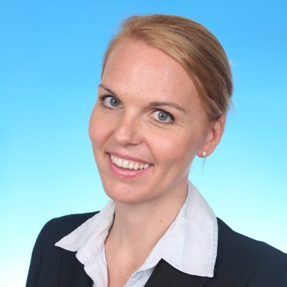 Bettina Hueckel is an experienced interpreter and translator Chinese